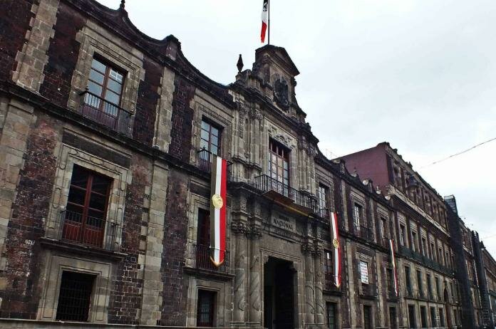 La Casa de Moneda se Posiciona Entre las Seis Mejores del Mundo por su Eficiencia y Calidad La Casa de Moneda se Posiciona Entre las Seis Mejores del Mundo por su Eficiencia y Calidad