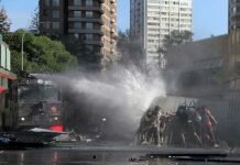 Van 15 Muertos en Chile, que se Prepara Para Más Protestas