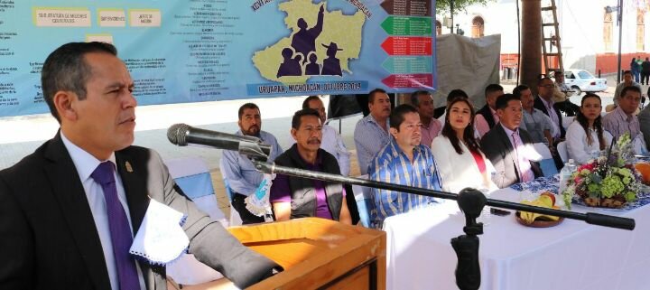 Educación y Empleo, Pilares del Desarrollo Social: Genaro Campos