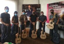 “El Niño que Toque un Instrumento Musical, Jamás Tocará un Arma.”