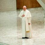 Papa Francisco Admite Errores en Evangelización por Imponer Solo un Modelo Cultural