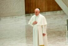 Papa Francisco Admite Errores en Evangelización por Imponer Solo un Modelo Cultural