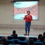 Alumnos de CONALEP Reciben Charla Sobre Equidad de Género