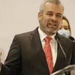 Celebra Gobernador Ramírez Bedolla Regreso a las Aulas en Bachilleratos y Universidades