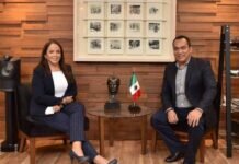 Se Reúnen Andrea Villanueva y el Fiscal Adrián López Solís
