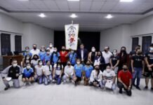 Nacho Campos Abandera a Atletas Uruapenses