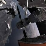 Astronautas Chinos Completan su Primera Misión Fuera de la Estación Espacial Internacional