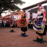 Grupo Erandi Engalanó 14º Festival de Velas