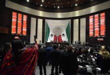 AMLO se Reúne con Diputados; les Agradecerá Aprobación del Presupuesto 2022