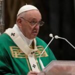 Papa Francisco Critica el “Desierto de Humanidad” al que se Enfrentan los Refugiados