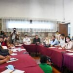 Se Reúnen Diputados de Comisiones Unidas con Miembros de la Sección XVIII de la CNTE