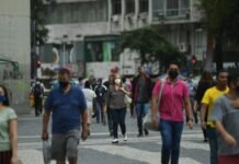 OMS Anticipa que Variante Ómicron se Propagará Como Pasó con Delta