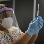 Arranca en Michoacán Vacunación a Personal de Salud y Menores de 14 a 15 Años.