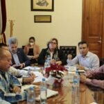 Fidel Calderón Propone a Transportistas Presentar Iniciativas Ciudadanas Para Legislar en la Materia