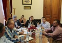 Fidel Calderón Propone a Transportistas Presentar Iniciativas Ciudadanas Para Legislar en la Materia