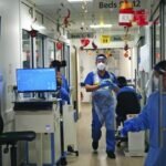 Ómicron Comienza a Retroceder en Ee.uu. Pese a Aumentan las Muertes