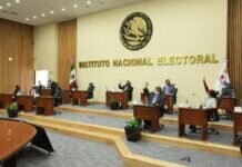 AMLO Pide a Consejeros del INE “Hacer un Esfuerzo” en Austeridad Para Realizar Revocación de Mandato