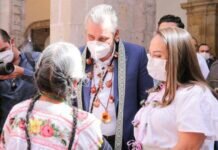 Celebra Bedolla el 50 Aniversario de Casa de las Artesanías