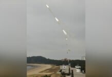 Corea del Norte lanza por primera vez un misil en aguas del Sur y Seúl responde con 3 cohetes