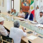 Atiende Bedolla solicitudes de comunidades de Uruapan