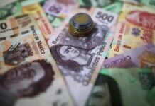 AMLO presume apreciación de 8% del peso mexicano durante su sexenio