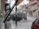 Un Árbol Caído, Encharcamientos y Fallas de un Semáforo, Como Resultado de la Tormenta