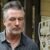 Alec Baldwin Dispara Accidentalmente con Arma de Utilería y Mata a una Mujer Durante Rodaje