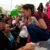 Pescadores reclaman falta de apoyos a Claudia Sheinbaum durante recorrido por Tamaulipas